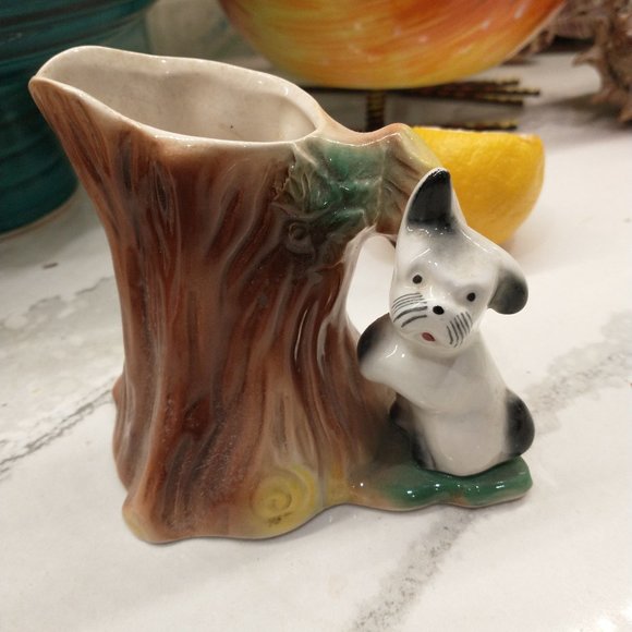 Vintage Eastgate Pottery Dog and Stump Vase - Picture 1 of 6